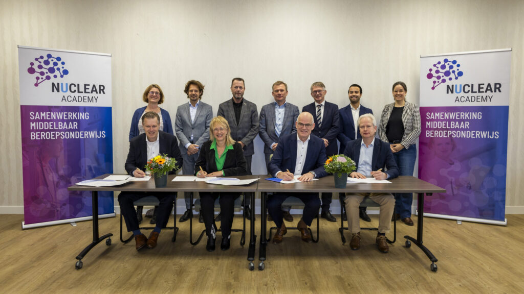 ondertekening bij de TU Delft, foto NRG